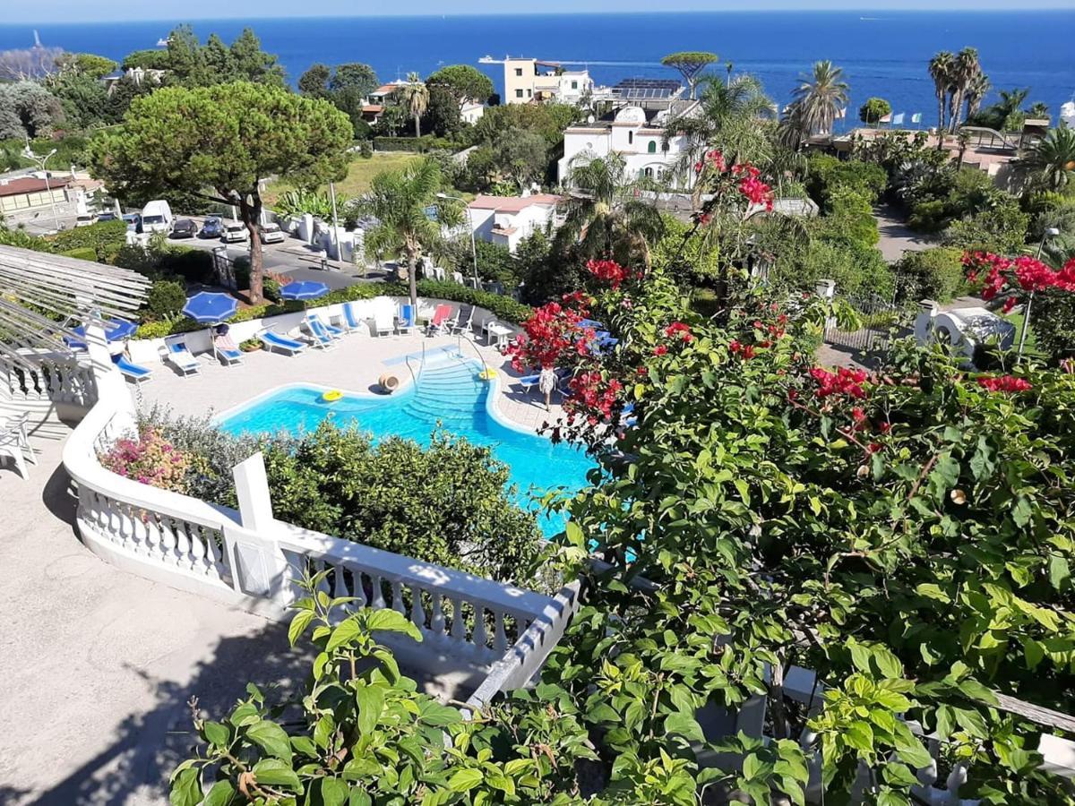 Hotel Parco Conte Casamicciola Terme Екстер'єр фото